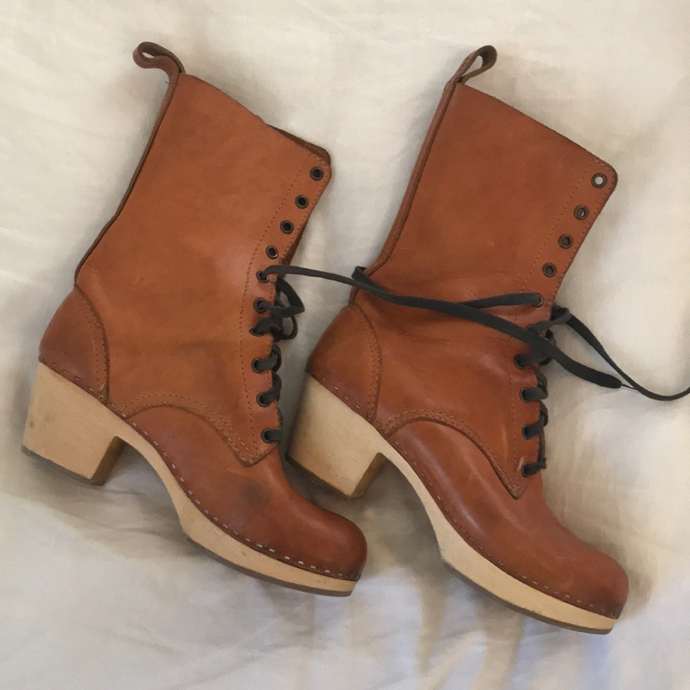 Swedish Hasbeen lace up boots